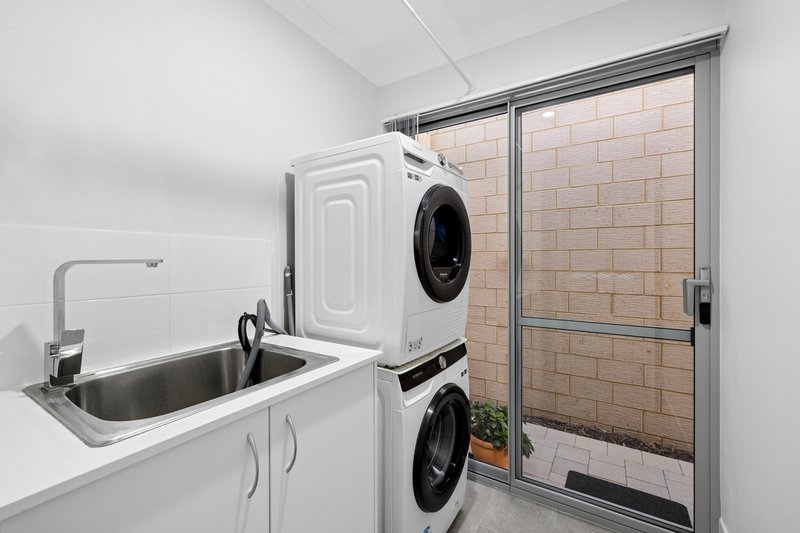 Photo - 13 Tremblant Drive, Brabham WA 6055 - Image 21