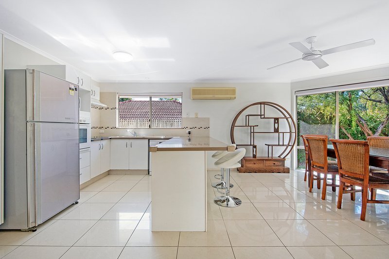 Photo - 13 Trinity Place, Robina QLD 4226 - Image 6