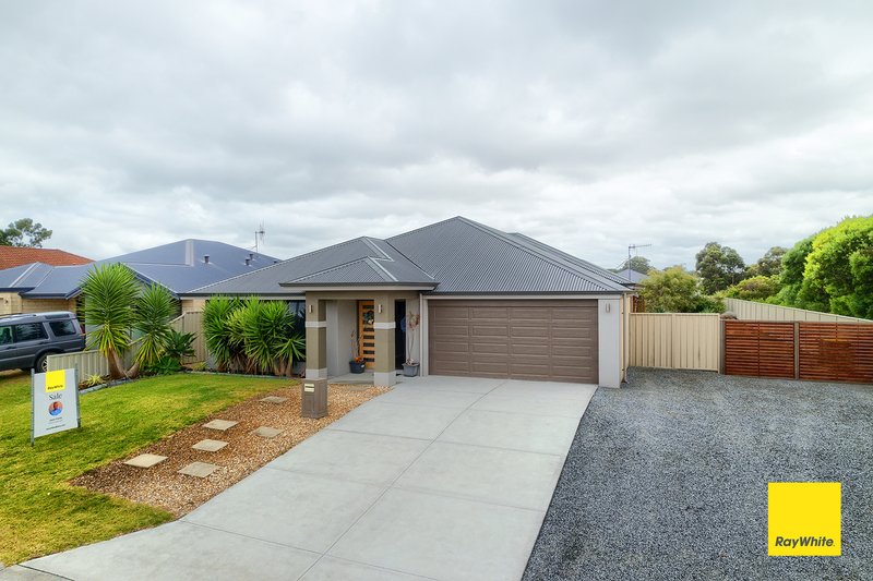 13 Trio Crescent, Mckail WA 6330