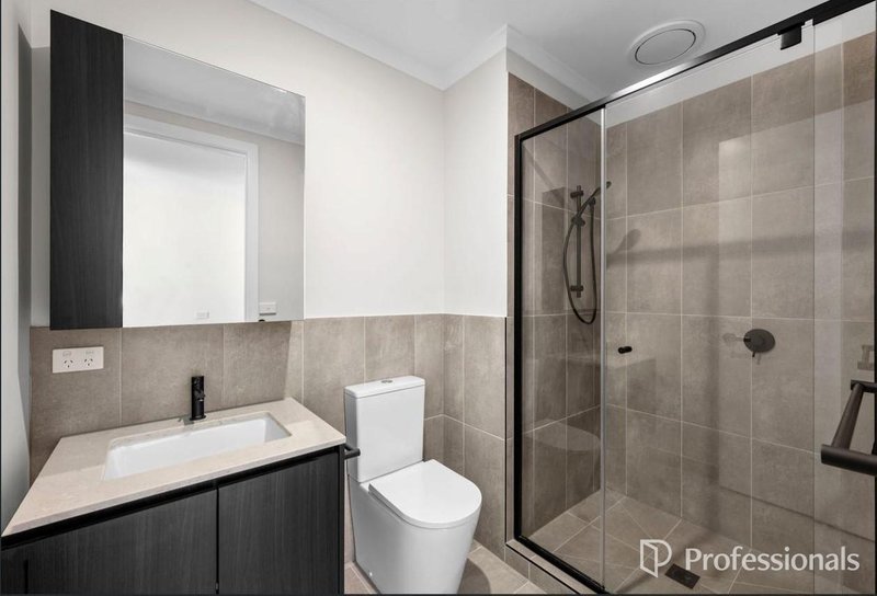 Photo - 13 Tucana Place, Wollert VIC 3750 - Image 6