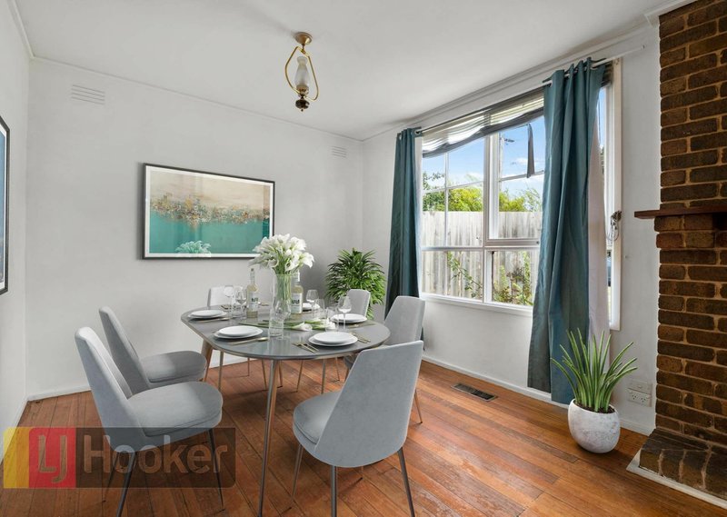 Photo - 13 Tudor Crt , Frankston VIC 3199 - Image 5