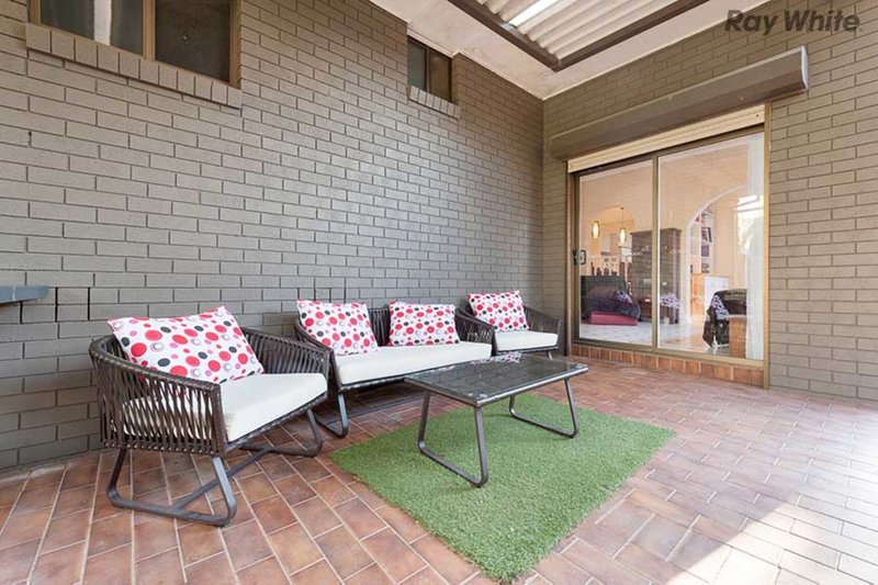 Photo - 13 Turfan Close, Keilor Downs VIC 3038 - Image 21