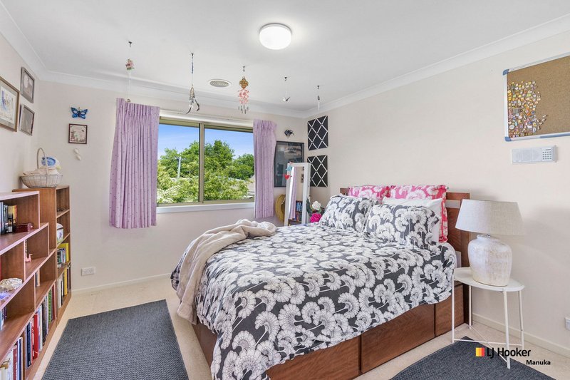 Photo - 13 Turner Place, Yarralumla ACT 2600 - Image 6