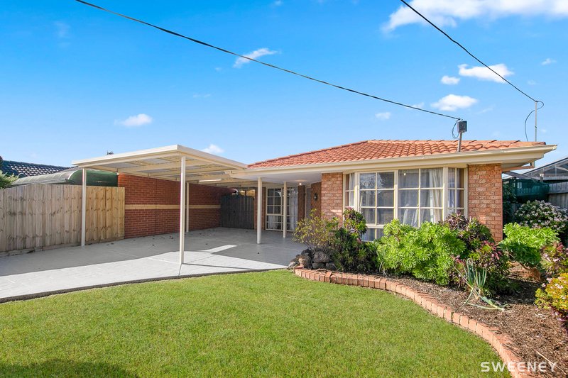 Photo - 13 Tyrell Court, Altona Meadows VIC 3028 - Image 3