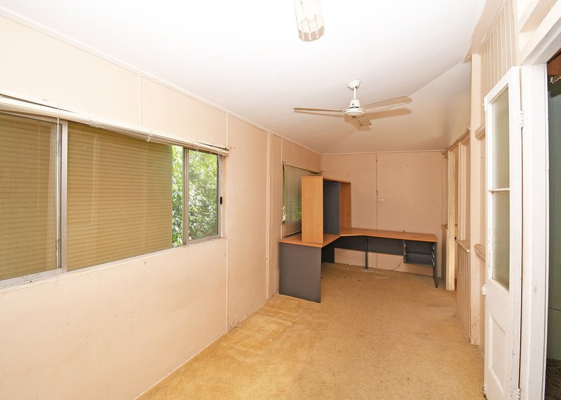 Photo - 13 Unity Street, Maryborough QLD 4650 - Image 12