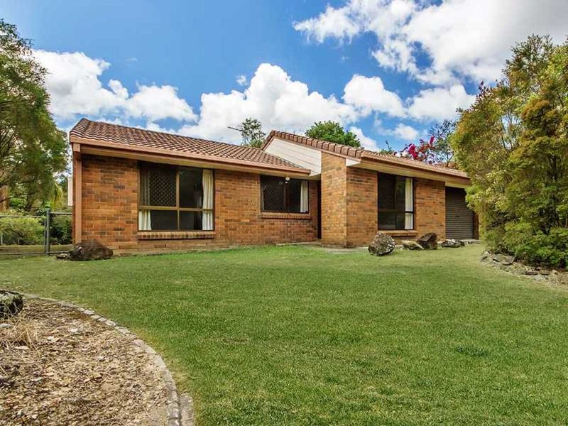 13 Universal St , Oxenford QLD 4210