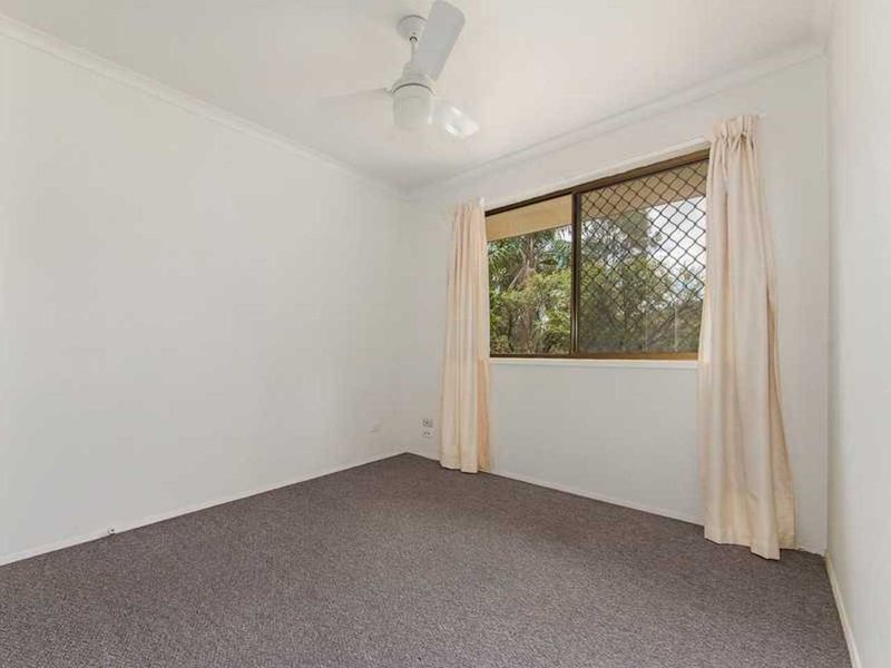 Photo - 13 Universal St , Oxenford QLD 4210 - Image 7