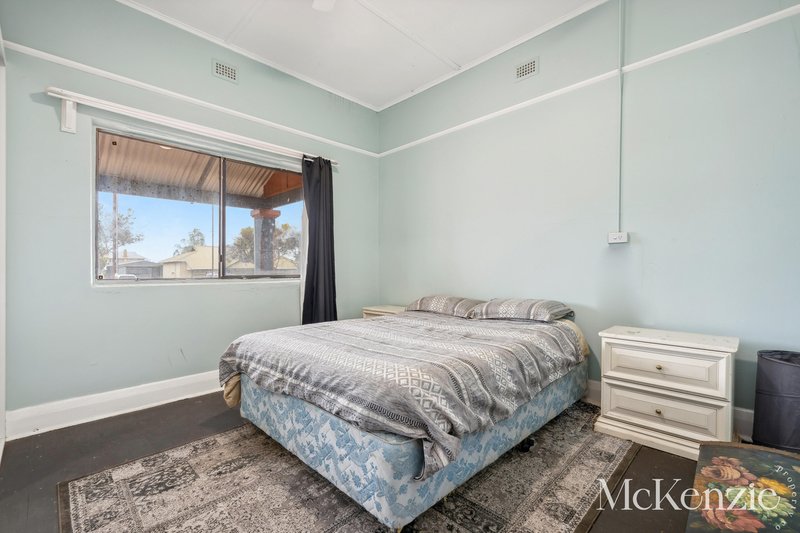 Photo - 13 Upton Street, Tailem Bend SA 5260 - Image 5