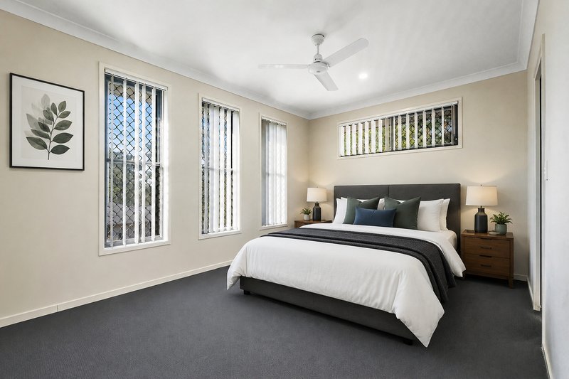 Photo - 13 Urigen Street, Richlands QLD 4077 - Image 8