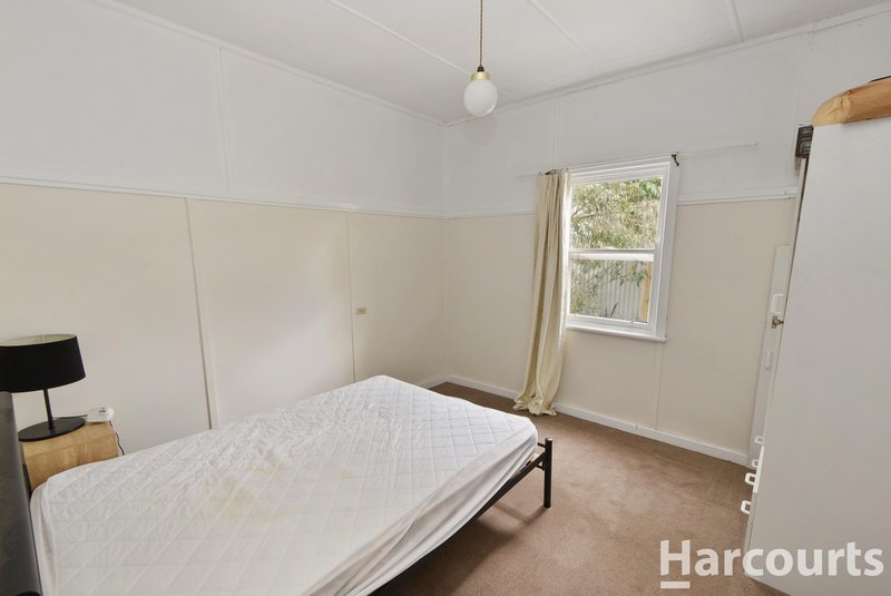 Photo - 13 Valentine Avenue, Horsham VIC 3400 - Image 6