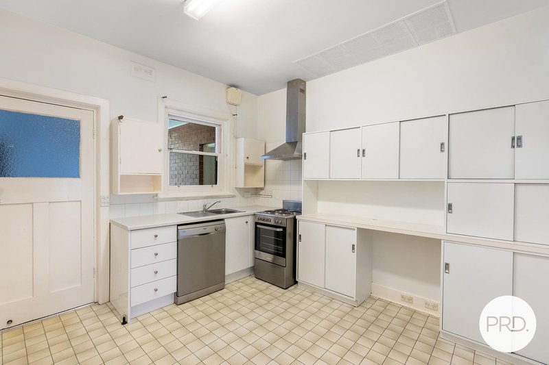 Photo - 13 Valentine Street, New Town TAS 7008 - Image 2