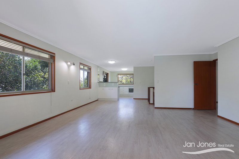 Photo - 13 Valerie St , Clontarf QLD 4019 - Image 14