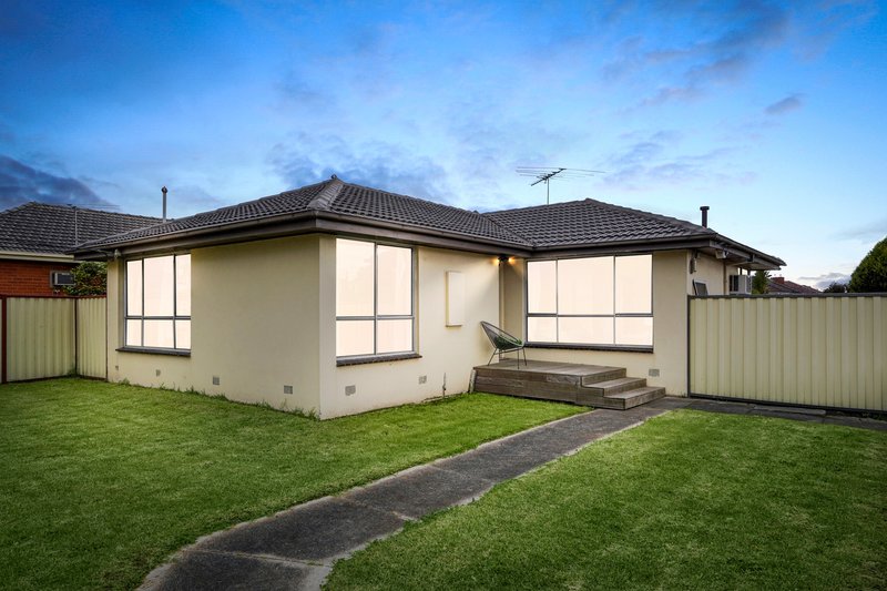 Photo - 13 Valerie Street, Noble Park VIC 3174 - Image 9