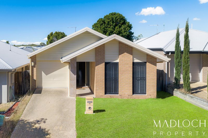 Photo - 13 Valhalla Street, Clinton QLD 4680 - Image 1