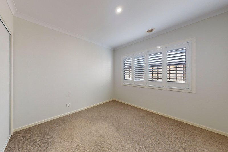 Photo - 13 Varun Loop, Wollert VIC 3750 - Image 11