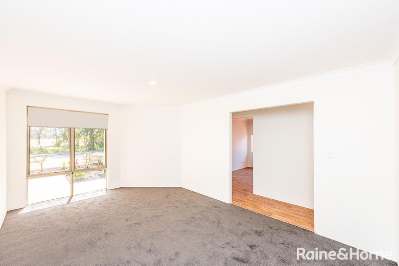 Photo - 13 Verbena Boulevard, Glen Iris WA 6230 - Image 2