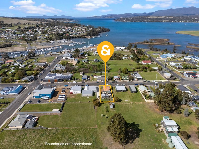Photo - 13 Vicary Street, Triabunna TAS 7190 - Image 3