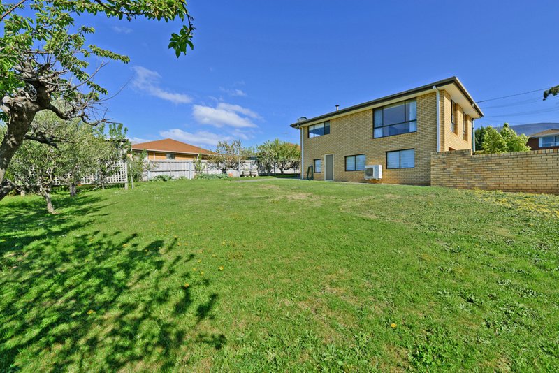 Photo - 13 Vieste Drive, Glenorchy TAS 7010 - Image 7