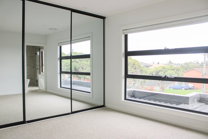 Photo - 13 View Street, Reservoir VIC 3073 - Image 12