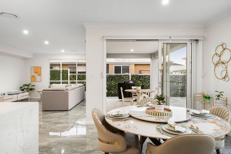 Photo - 13 Villa Boulevard, Nerang QLD 4211 - Image 12