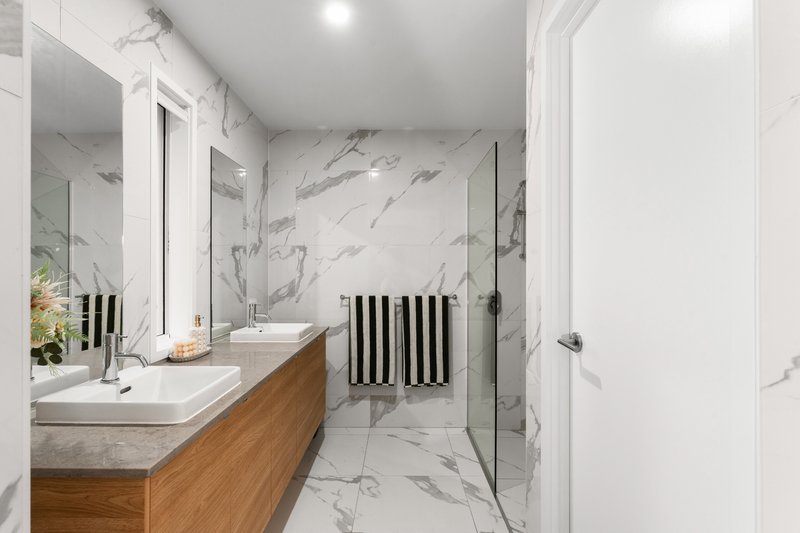 Photo - 13 Villa Boulevard, Nerang QLD 4211 - Image 19