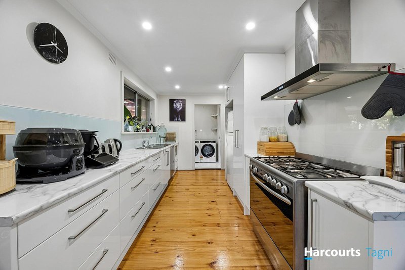 Photo - 13 Vine Crescent, Happy Valley SA 5159 - Image 4