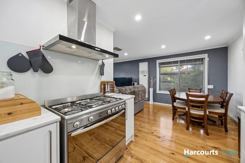 Photo - 13 Vine Crescent, Happy Valley SA 5159 - Image 6