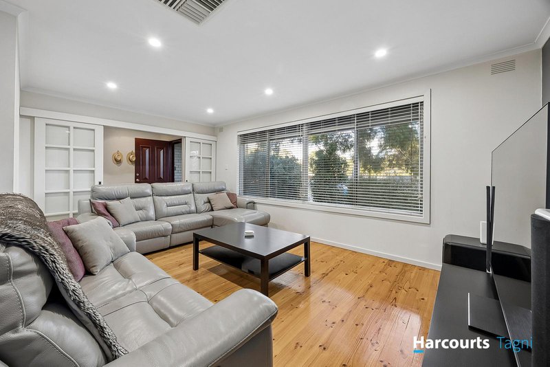 Photo - 13 Vine Crescent, Happy Valley SA 5159 - Image 9