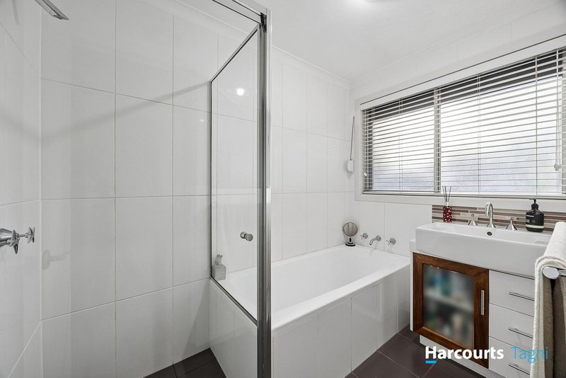 Photo - 13 Vine Crescent, Happy Valley SA 5159 - Image 12