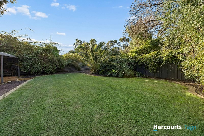 Photo - 13 Vine Crescent, Happy Valley SA 5159 - Image 14