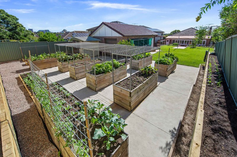 Photo - 13 Vine Street, Hurstville NSW 2220 - Image 2