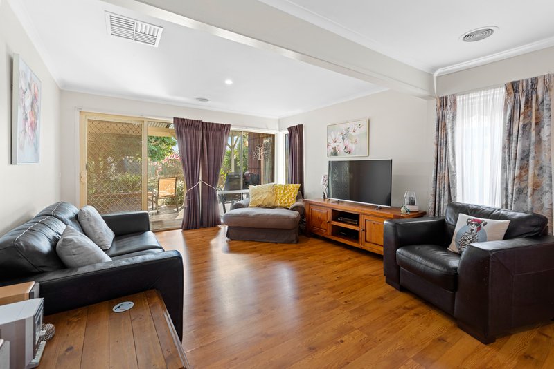 Photo - 13 Voltaire Court, Hoppers Crossing VIC 3029 - Image 7