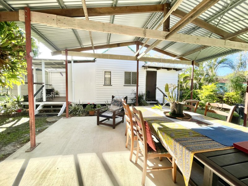 Photo - 13 Wadeleigh Street, Bororen QLD 4678 - Image 22