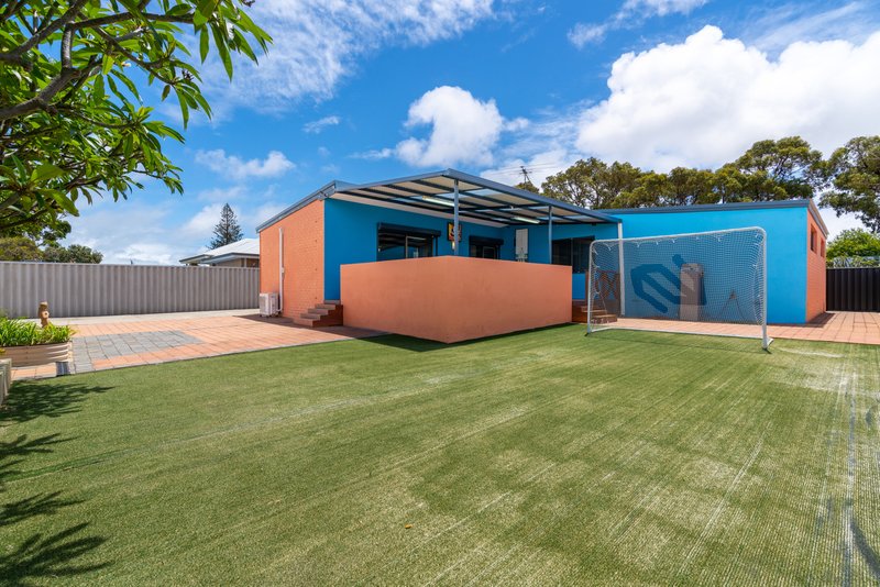 Photo - 13 Waimea Road, Safety Bay WA 6169 - Image 4