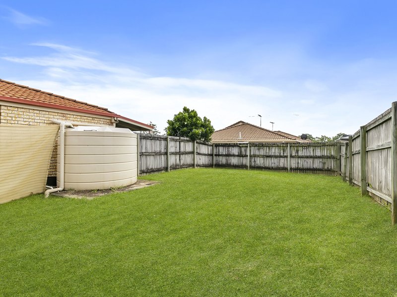 Photo - 1/3 Wakeham Street, Kallangur QLD 4503 - Image 15