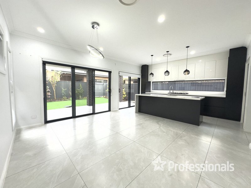 Photo - 13 Waley Street, Marsden Park NSW 2765 - Image 7