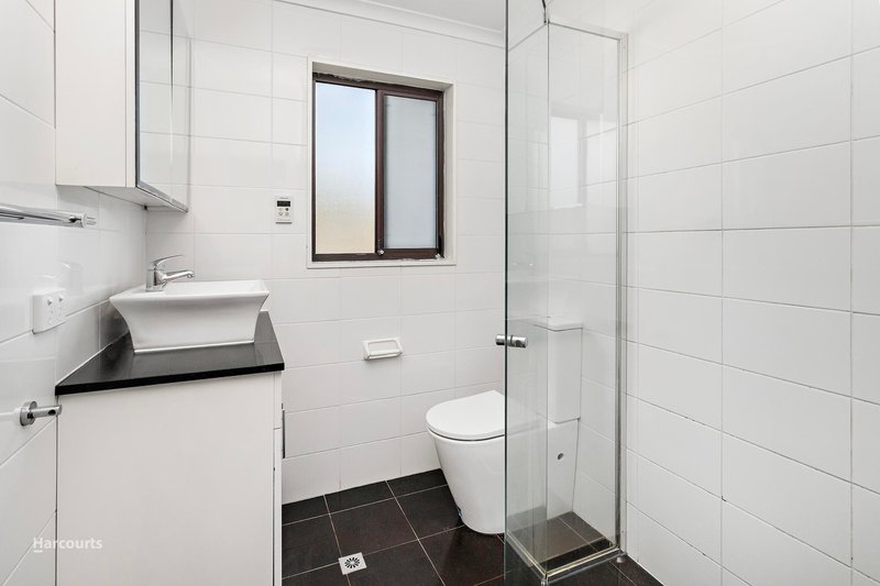 Photo - 13 Wallabah Way, Koonawarra NSW 2530 - Image 7