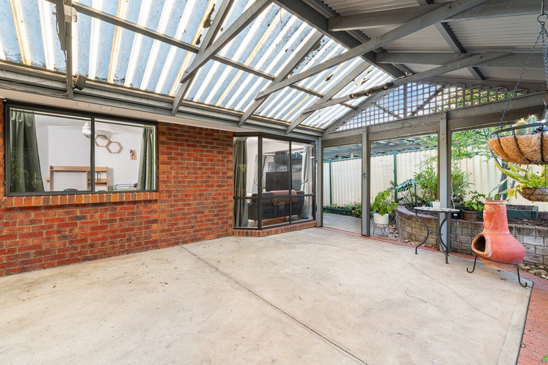 Photo - 13 Wallaby Walk, South Morang VIC 3752 - Image 17
