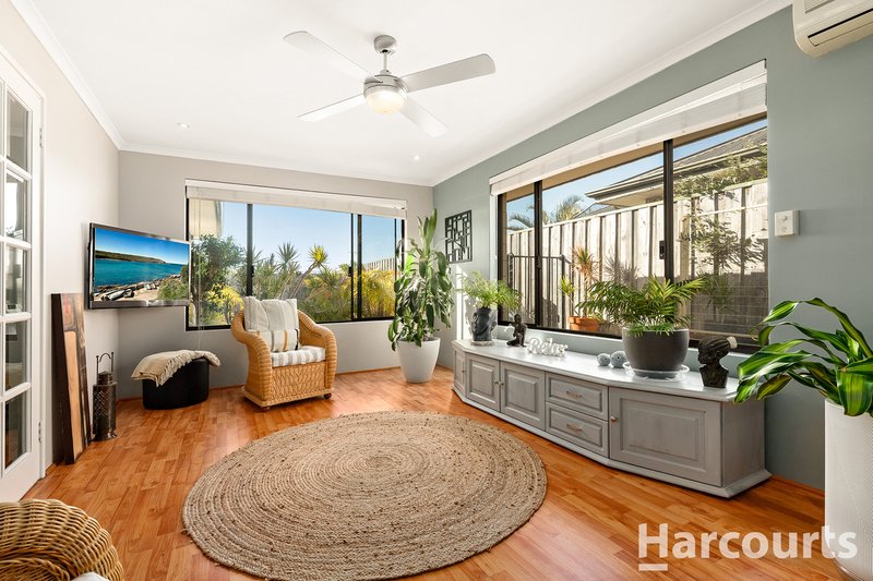 Photo - 13 Waratah Circle, Halls Head WA 6210 - Image 7