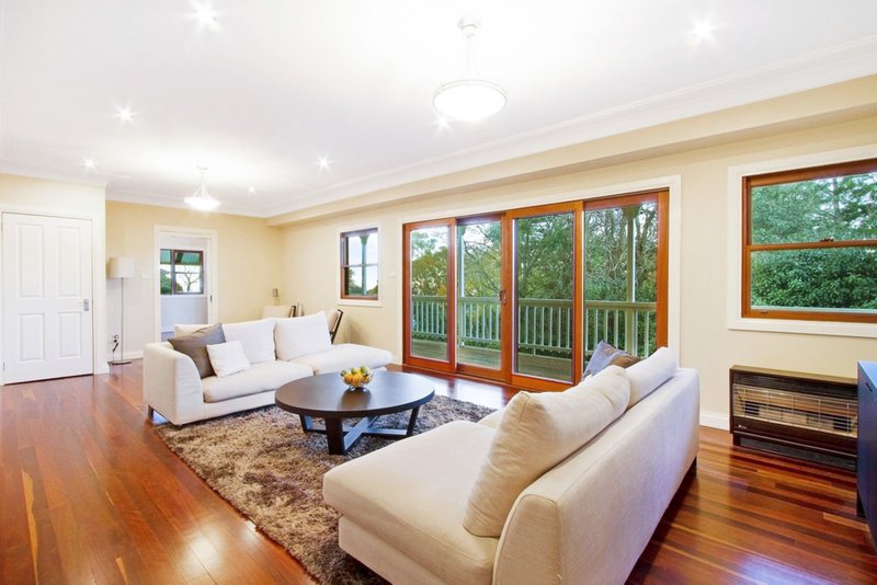 Photo - 13 Warks Hill Road, Kurrajong Heights NSW 2758 - Image 2