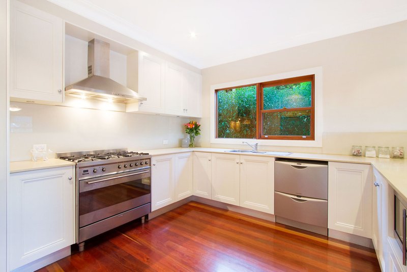 Photo - 13 Warks Hill Road, Kurrajong Heights NSW 2758 - Image 3