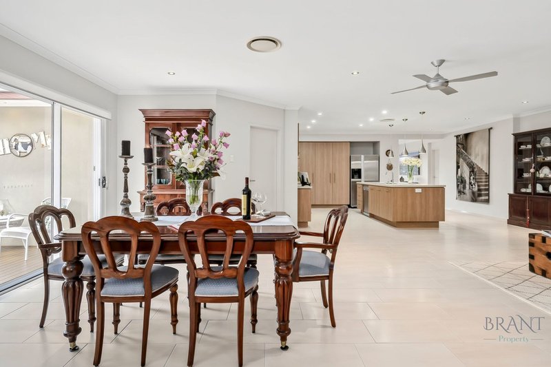 Photo - 13 Water Gum Crescent, Maleny QLD 4552 - Image 10