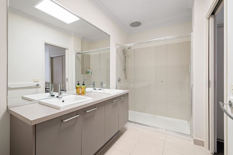 Photo - 13 Waterlily Drive, Epping VIC 3076 - Image 14