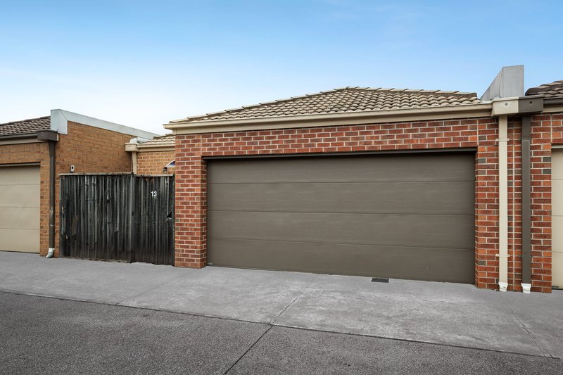 Photo - 13 Waterlily Drive, Epping VIC 3076 - Image 17