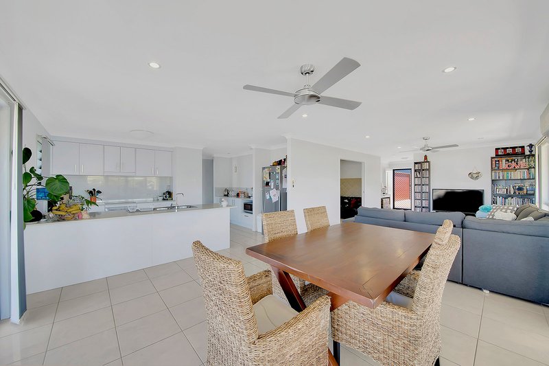 Photo - 13 Waterpark Drive, Mulambin QLD 4703 - Image 3