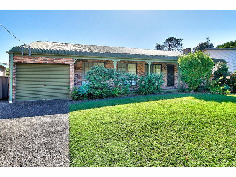 Photo - 13 Watersedge Avenue, Basin View NSW 2540 - Image 6