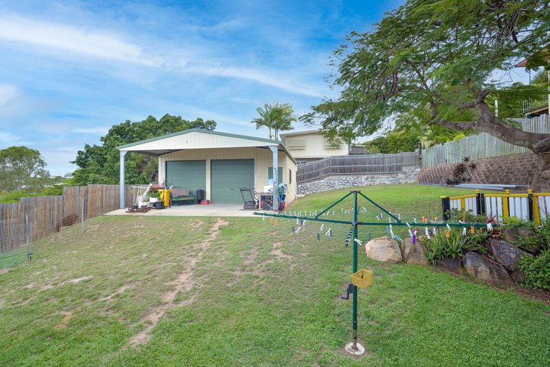 Photo - 13 Wattle Street, New Auckland QLD 4680 - Image 3