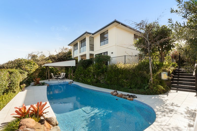 Photo - 13 Wavecrest Drive, Castaways Beach QLD 4567 - Image 3