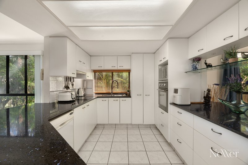 Photo - 13 Wavecrest Drive, Castaways Beach QLD 4567 - Image 8