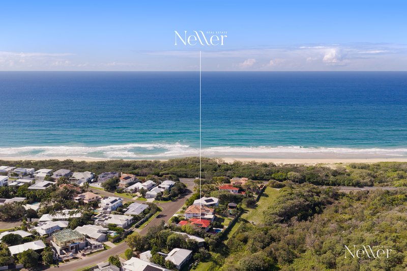 Photo - 13 Wavecrest Drive, Castaways Beach QLD 4567 - Image 14